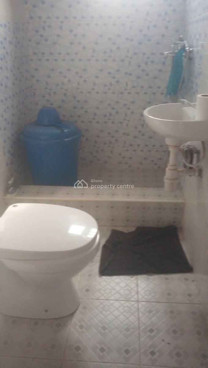 Unfurnished  Two Bedroom Apartment in a Peaceful Neighborhood, Baatsona Estate, Baatsonaa, Spintex, Accra, Apartment for Rent