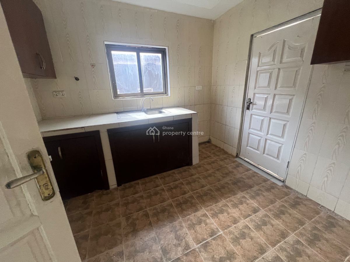 Decent 2 Bedroom Apartment, Nanakrom, East Legon, Accra, Apartment for Rent