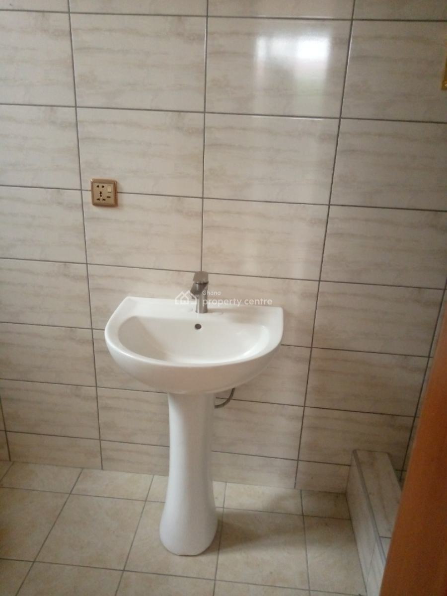 Executive Newly Built 2 Bedroom Apartment @ Sakumono, Sakumono, Tema, Accra, Apartment for Rent
