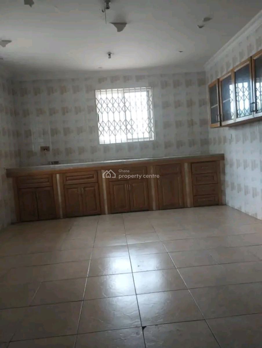 Executive 4bedroom House+ 2bq @ Tesano, Tesano, Accra, House for Rent