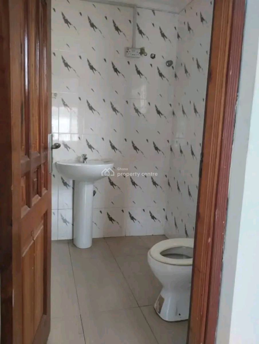 Executive 4bedroom House+ 2bq @ Tesano, Tesano, Accra, House for Rent