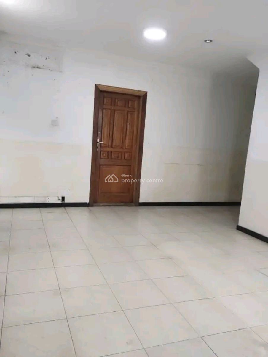 Executive 4bedroom House+ 2bq @ Tesano, Tesano, Accra, House for Rent