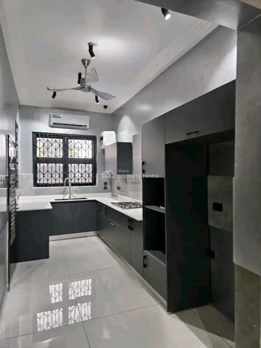Executive 3-bedroom Apartment @ Tantra Hill, Tantra Hill, Ga West Municipal, Accra, Apartment for Rent