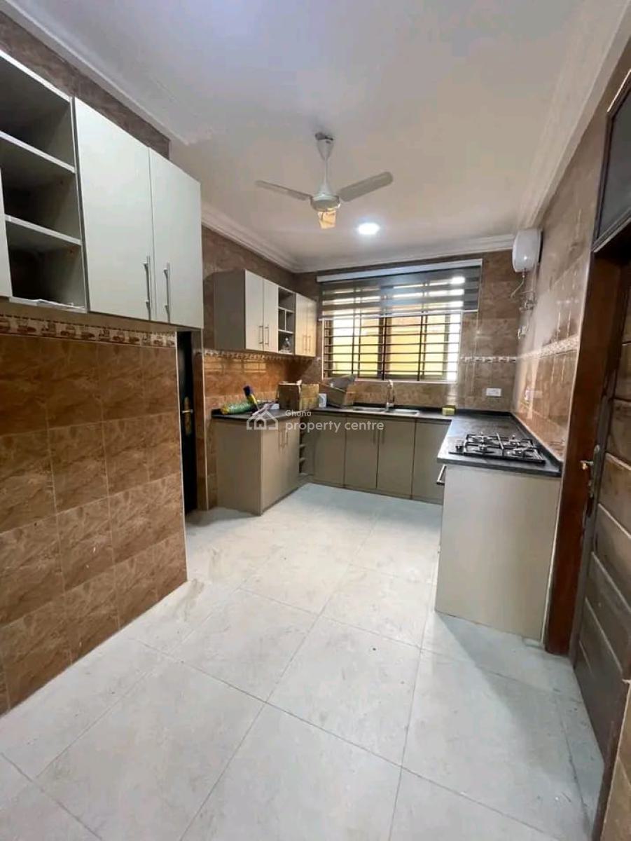 Executive Newly Built 2 Bedroom Apartment @ East Airport, East Airport, Airport Residential Area, Accra, Apartment for Rent