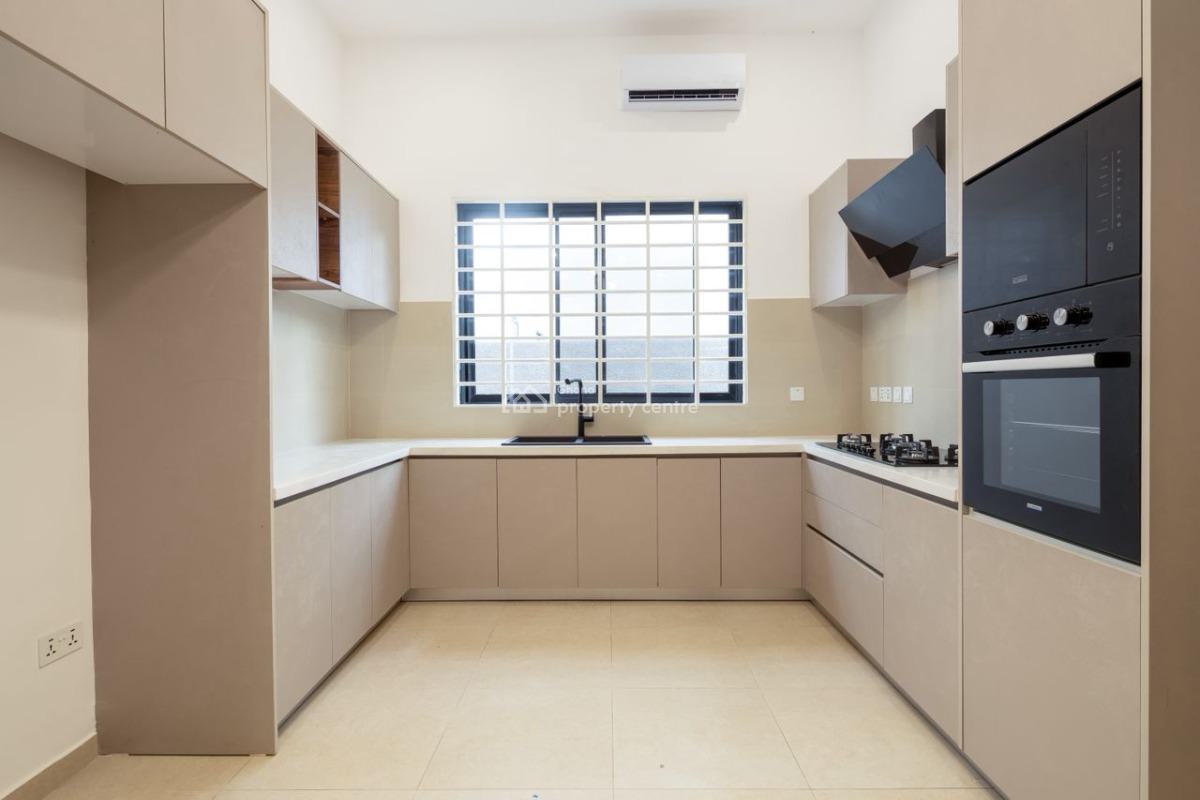 Ultra Modern 5-bedroom Townhouse @  North Legon, North Legon, Accra, House for Sale