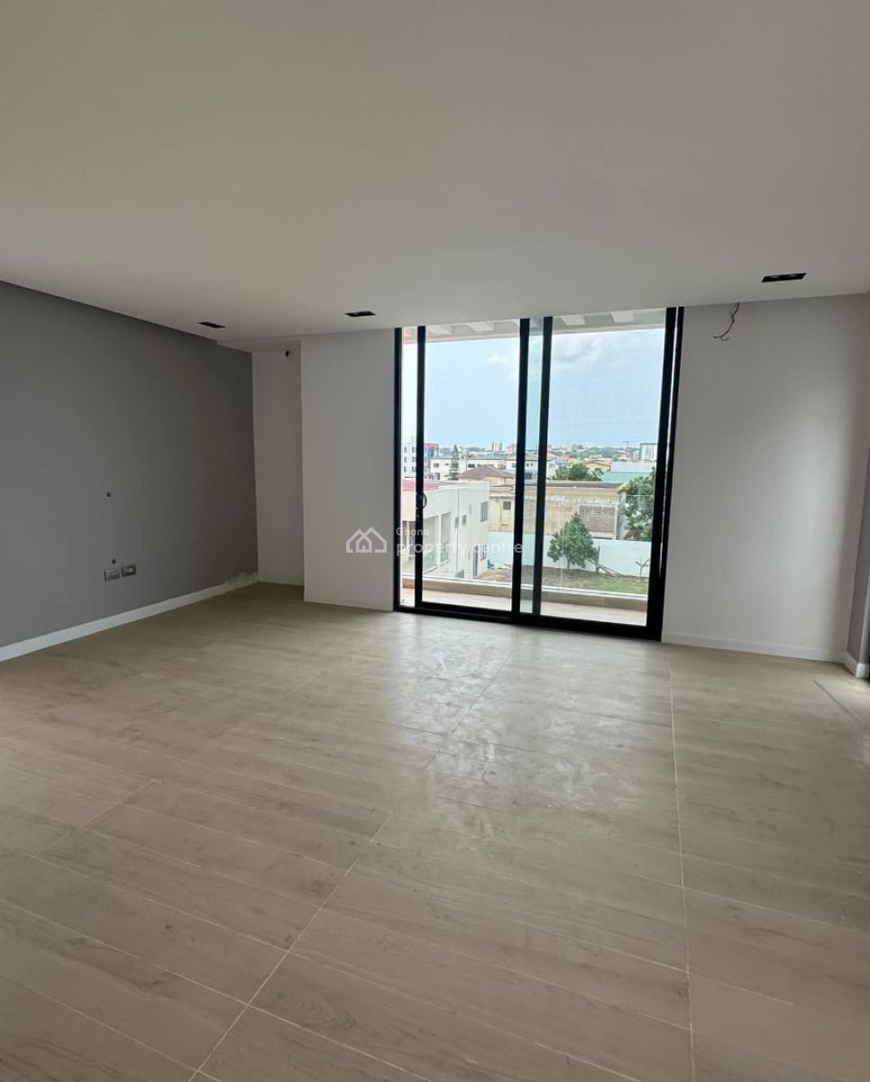 Executive 4bedroom Townhouse @ Dzorwulu, Dzorwulu, Accra, House for Sale