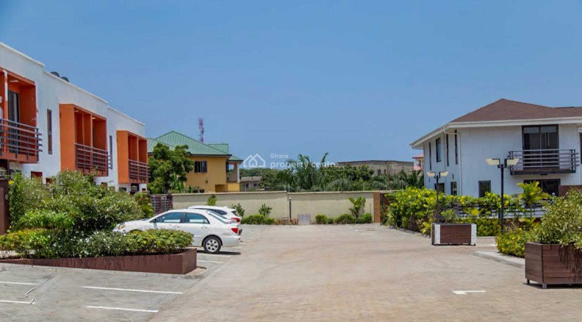 Terraced 2 Bedroom Townhouse in a Gated Community with Swimming Pool, Bush Road, Tse Addo, Accra, Terraced Duplex for Rent