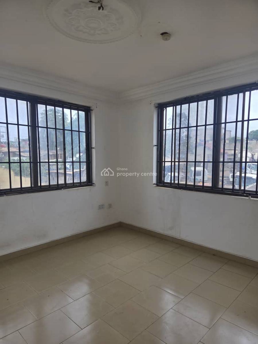 2 Bedrooms at Cfc Estate, Cfc Estate, Dome, Ga East Municipal, Accra, Apartment for Rent