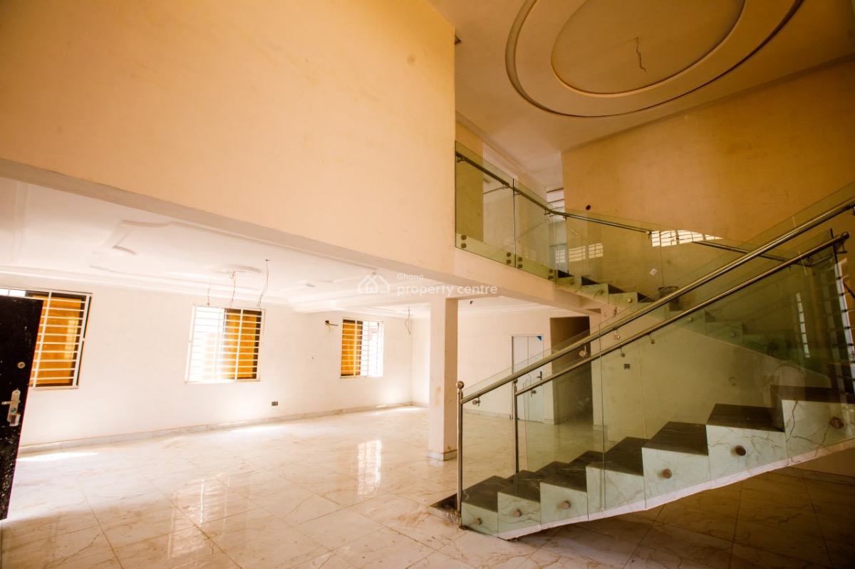 Newly Built 4 Bedroom House, Kumasi Airport Roundabout, Kumasi Metropolitan, Ashanti, Townhouse for Sale