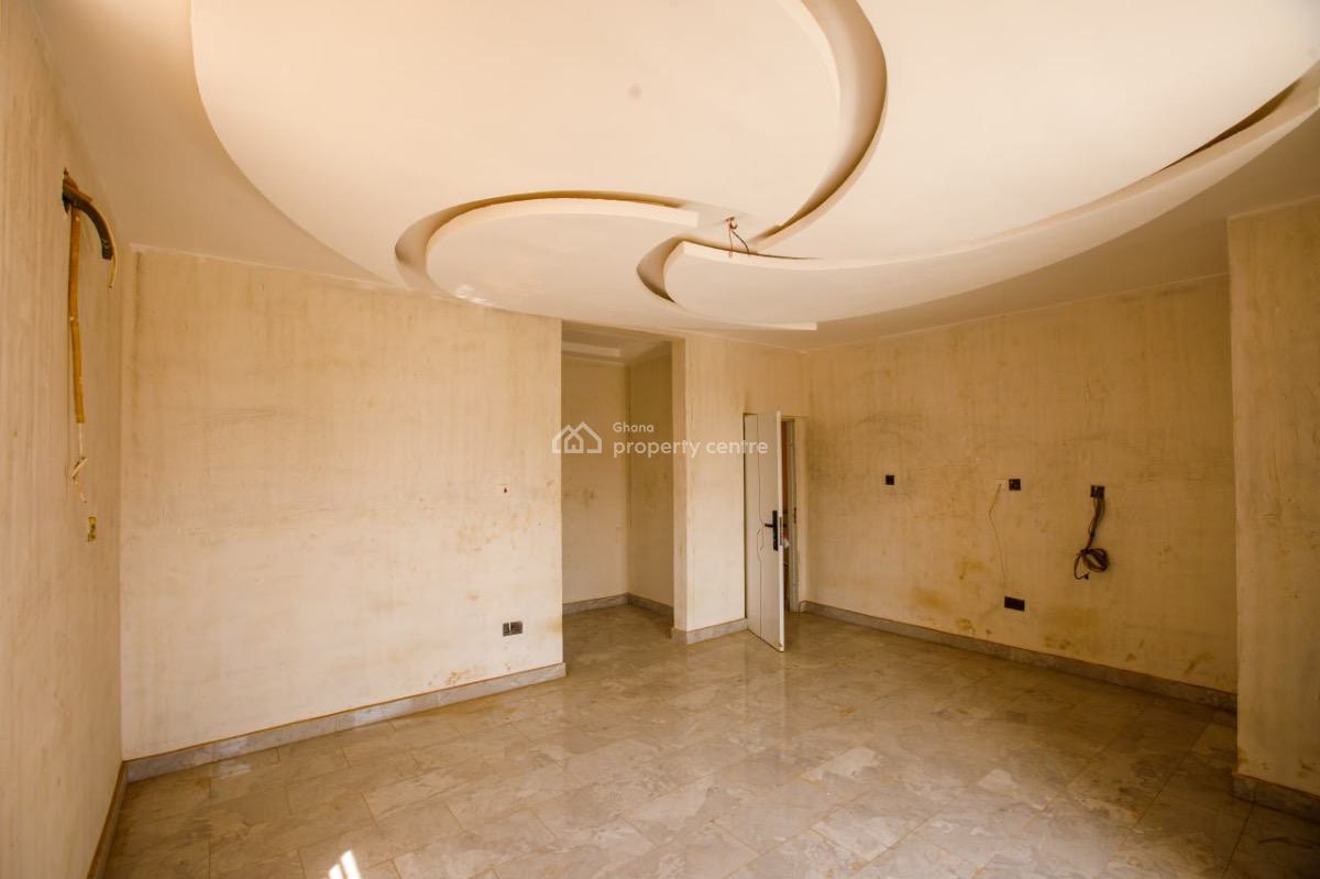 Newly Built 4 Bedroom House, Kumasi Airport Roundabout, Kumasi Metropolitan, Ashanti, Townhouse for Sale