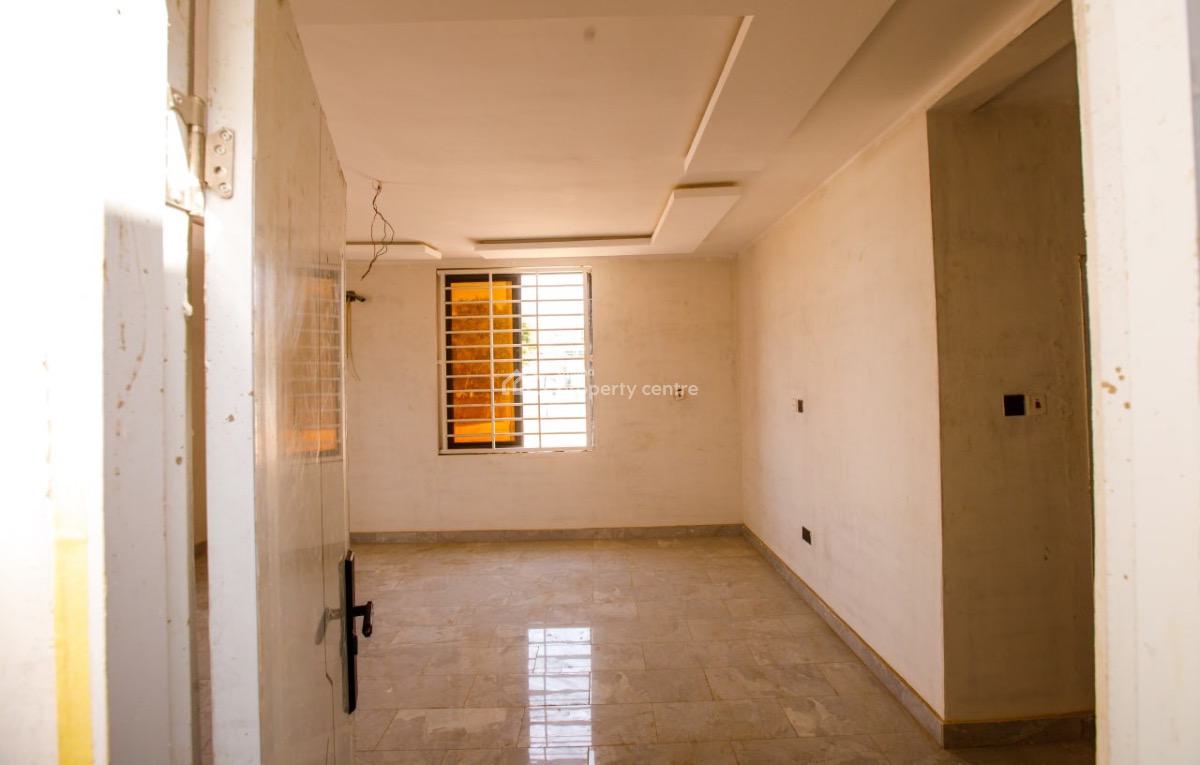 Newly Built 4 Bedroom House, Kumasi Airport Roundabout, Kumasi Metropolitan, Ashanti, Townhouse for Sale