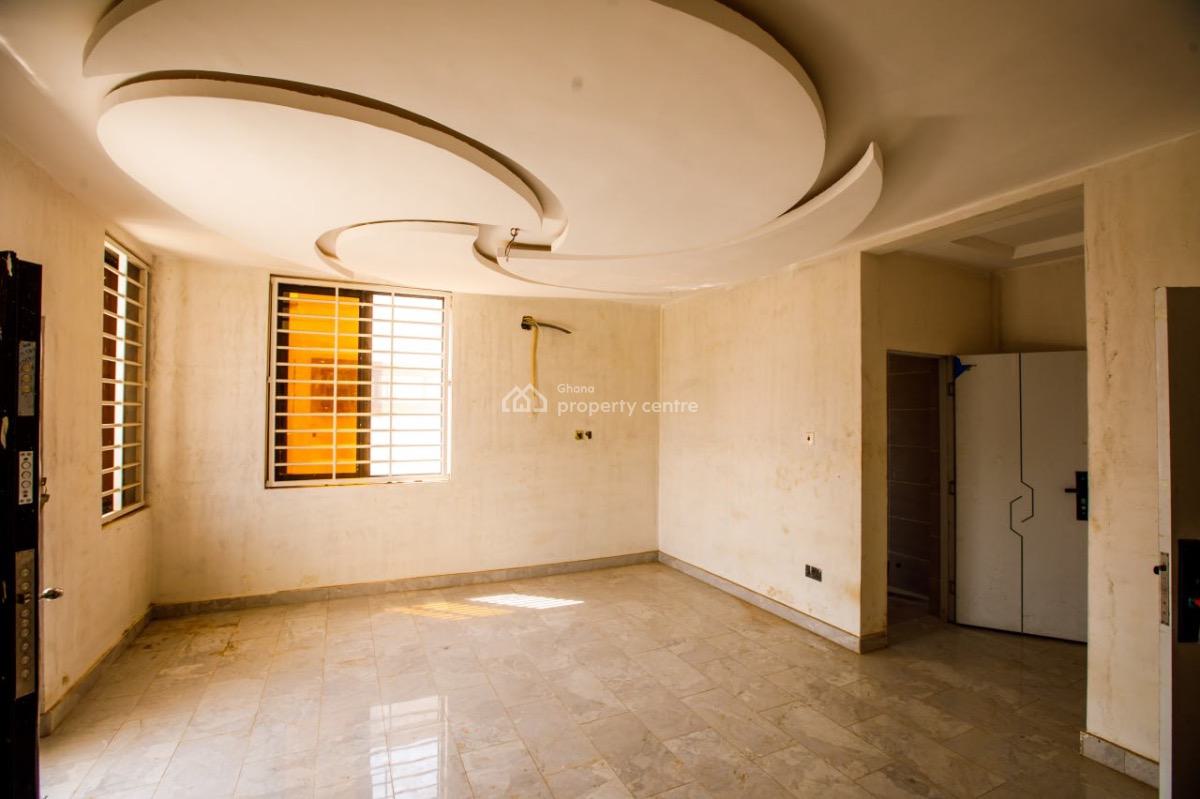 Newly Built 3 Bedroom House, Kumasi Airport Roundabout, Kumasi Metropolitan, Ashanti, Townhouse for Sale