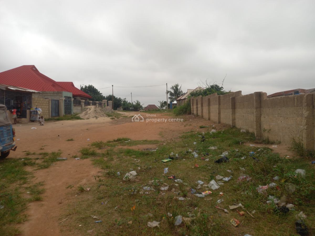 4 Plots ( 1 Acre Land)   Fence Walled., Kenyasi Bosore, Near Buokrom, Kumasi Metropolitan, Ashanti, Land for Sale