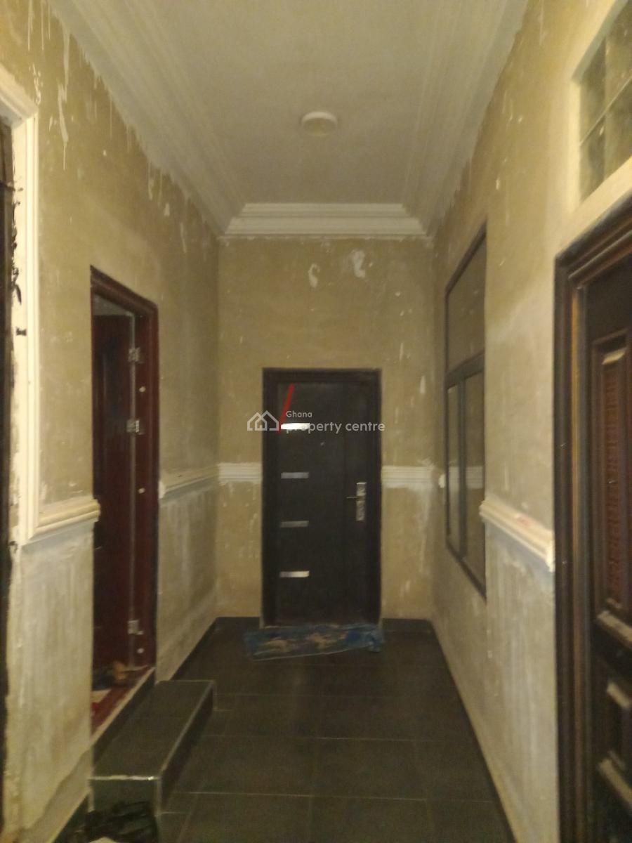6 Bedrooms, Nyankyerenyase, Near Sofoline Tanoso., Kumasi Metropolitan, Ashanti, House for Sale