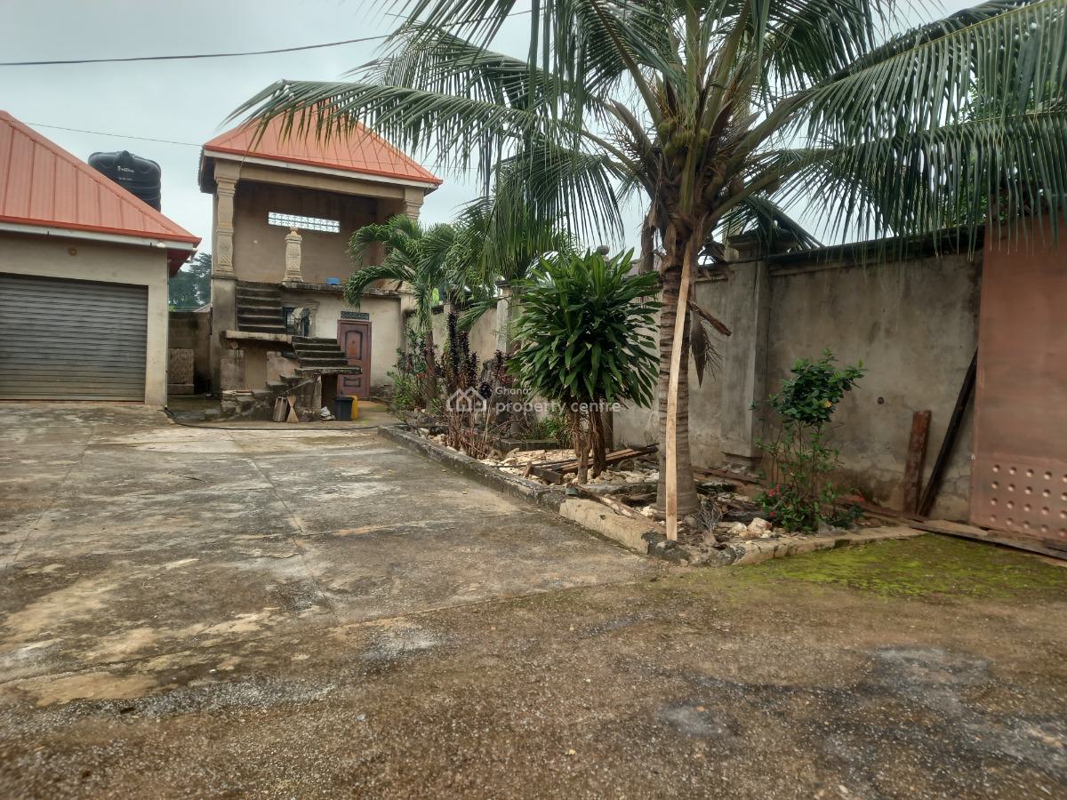 6 Bedrooms, Nyankyerenyase, Near Sofoline Tanoso., Kumasi Metropolitan, Ashanti, House for Sale