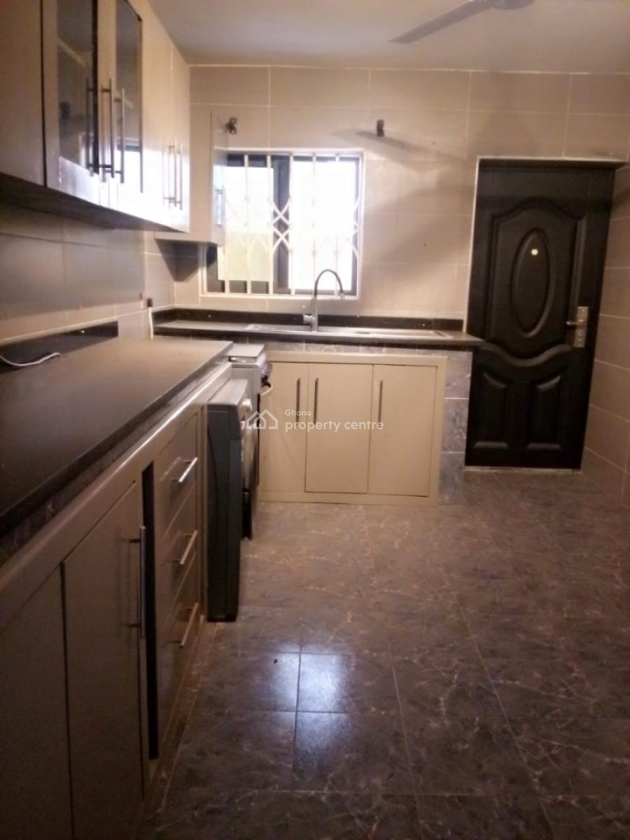 East Airport 3 Bedrooms Apartment, Airport Hills, East Airport, Airport Residential Area, Accra, Apartment for Rent