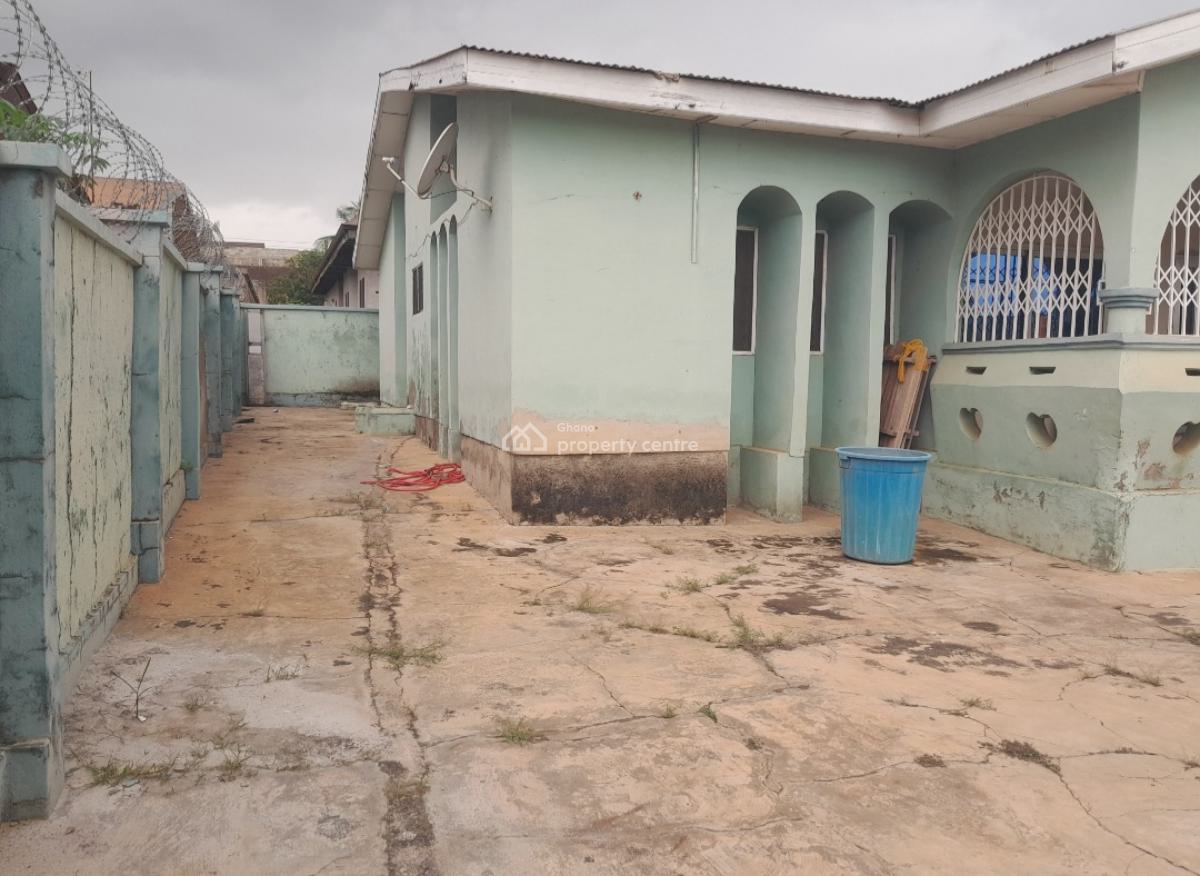 5 Bedrooms, Nyankyerenyase, Near Sofoline Tanoso., Kumasi Metropolitan, Ashanti, House for Sale