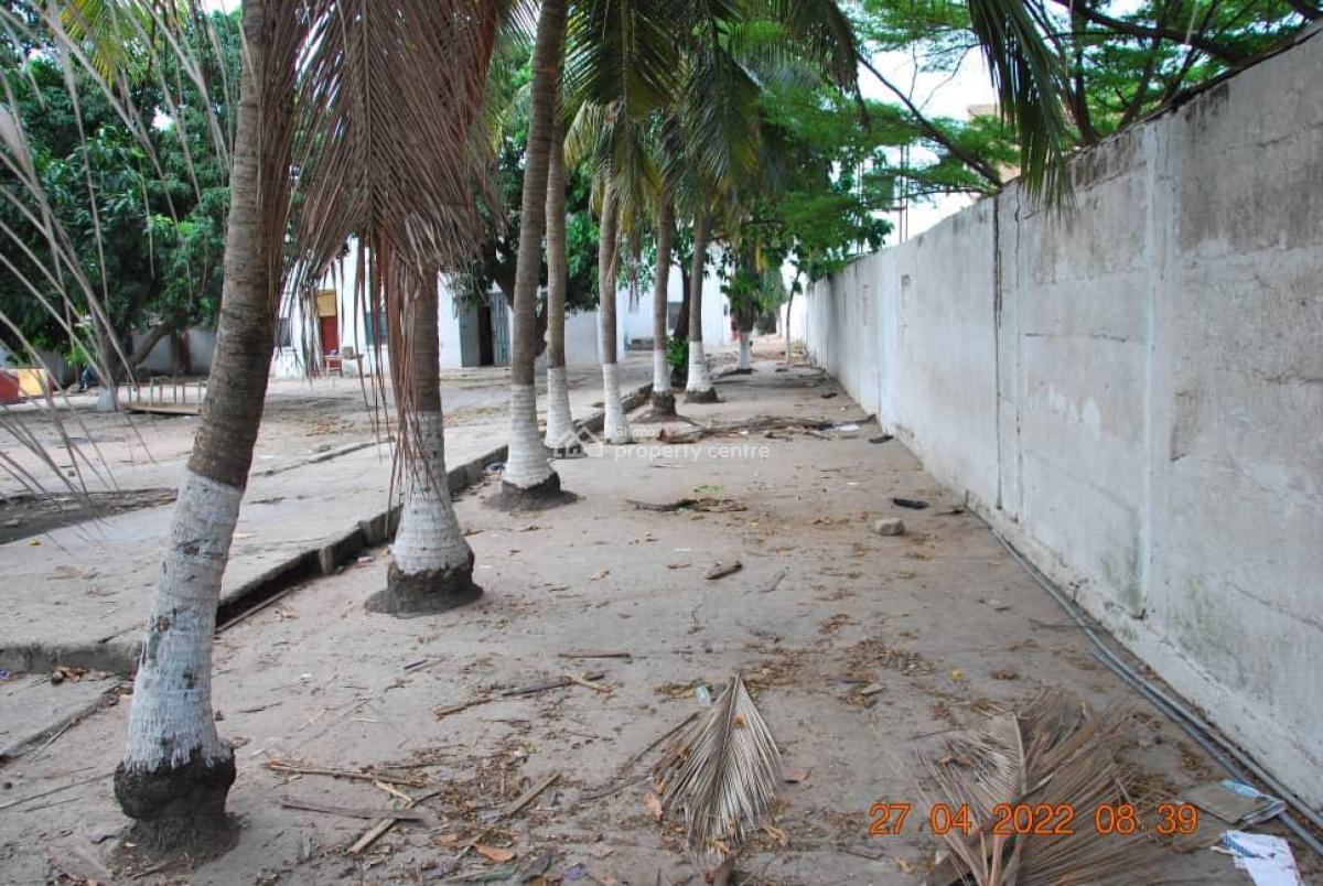 Accra Central 2.6 Acre of Land, Accra Central Police Headquarters, Ga Central Municipal, Accra, Mixed-use Land for Sale