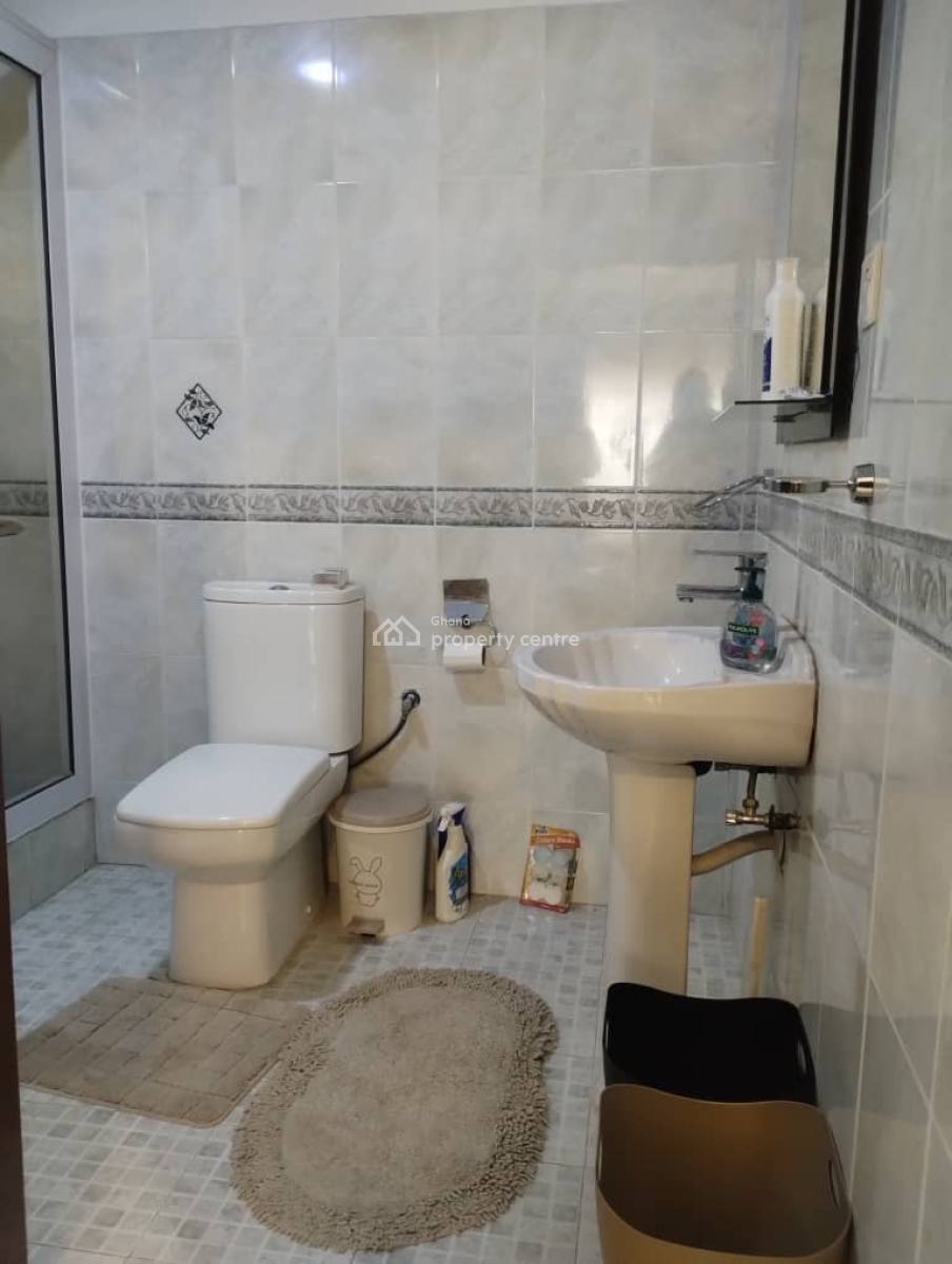 Weija Choice 8 Bdrms with Boys Quarters, Choice, Weija, Ga South Municipal, Accra, House for Sale