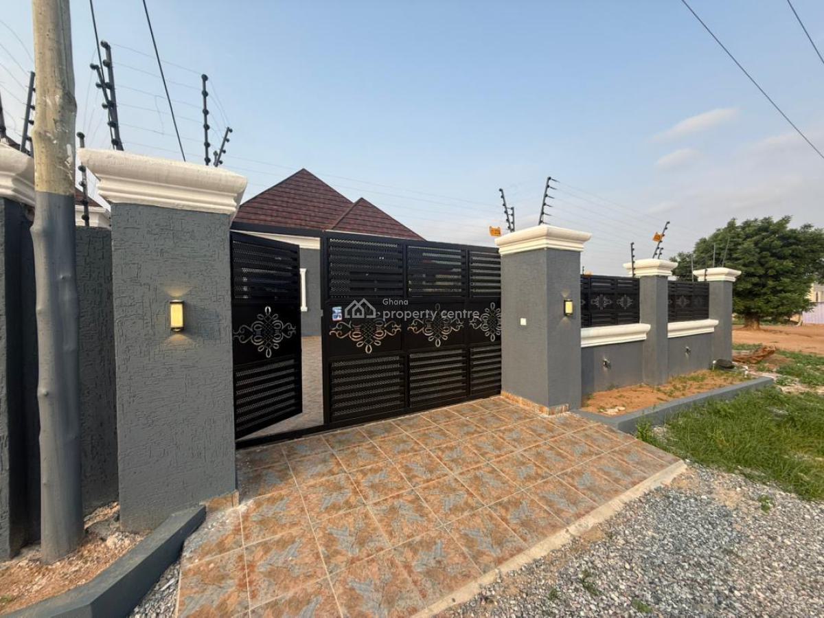 Ablekuma 3 Bedrooms House, Odumase, Ablekuma South, Accra Metropolitan, Accra, House for Sale