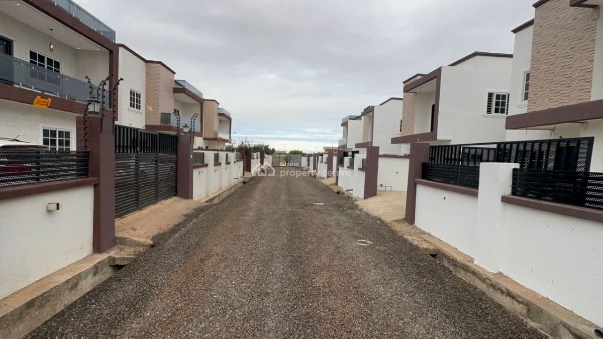 Tema Community 25 3 Bedrooms House, Community 25, Tema, Accra, House for Sale