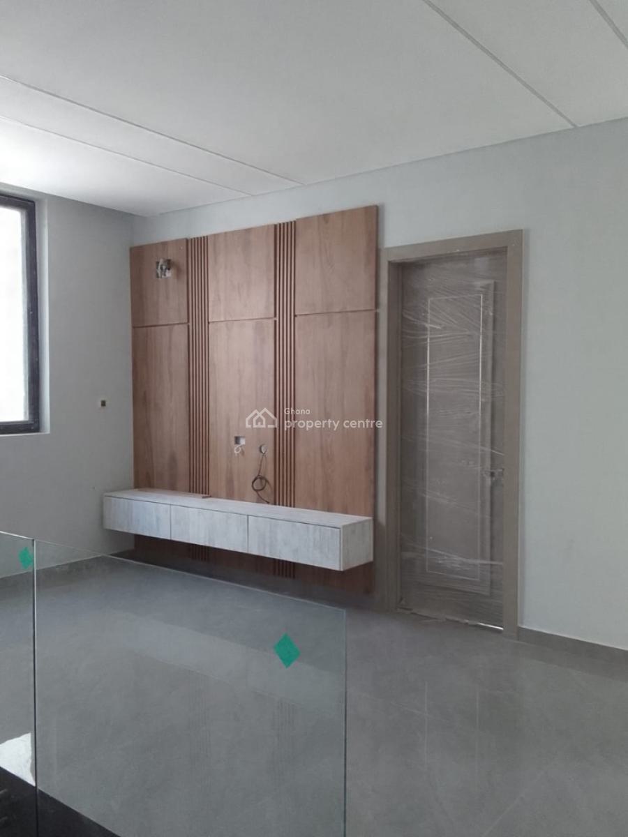 East Airport 4 Bdrms House, East Airport, East Airport, Airport Residential Area, Accra, House for Sale