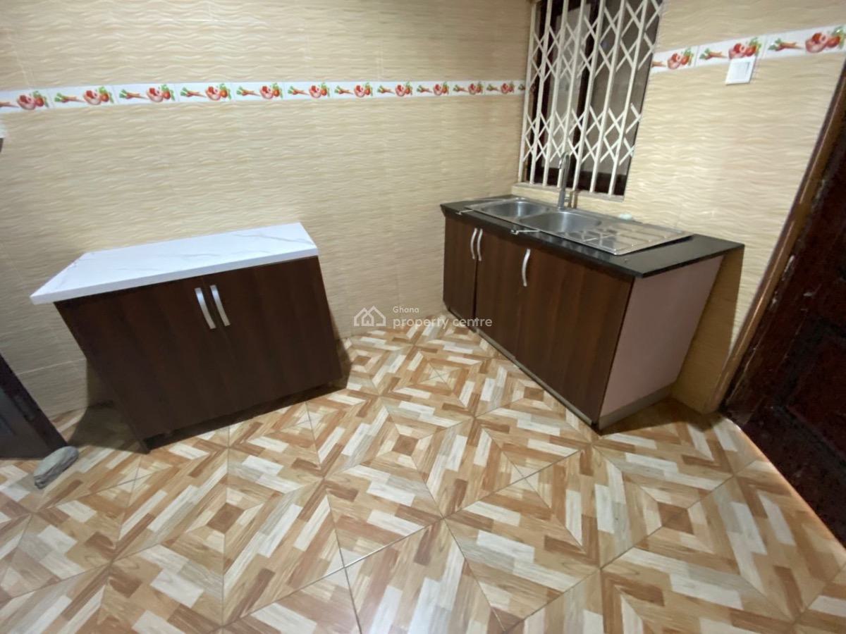 Five Bedroom Self Compound, Offankor Asofa, Ga East Municipal, Accra, House for Rent