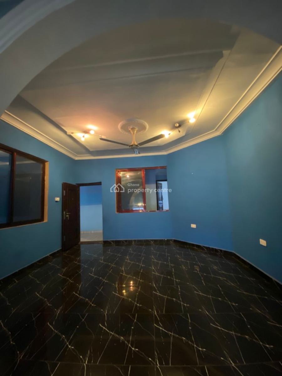 Five Bedroom Self Compound, Offankor Asofa, Ga East Municipal, Accra, House for Rent