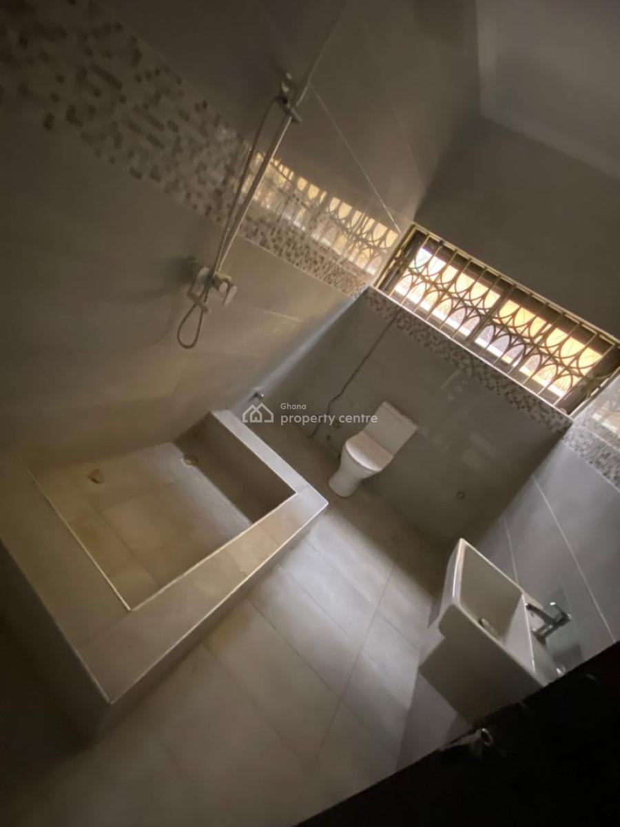 4 Bedroom House, Mile 7, Achimota, Accra, House for Rent