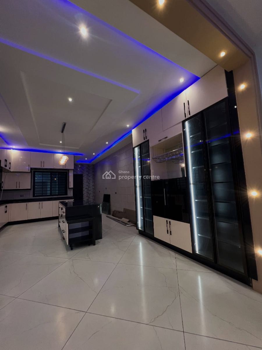 Executive Newly Built All En-suite 2 Storey 5 Bedroom, East Airport, Airport Residential Area, Accra, House for Sale