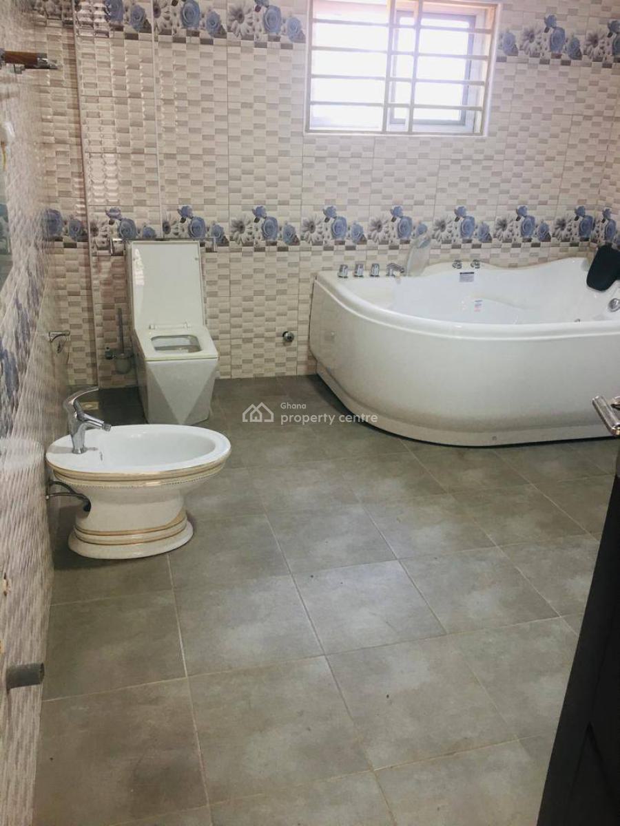 Executive Newly Built 4 Bedroom, Ogbojo, Adenta Municipal, Accra, Townhouse for Sale