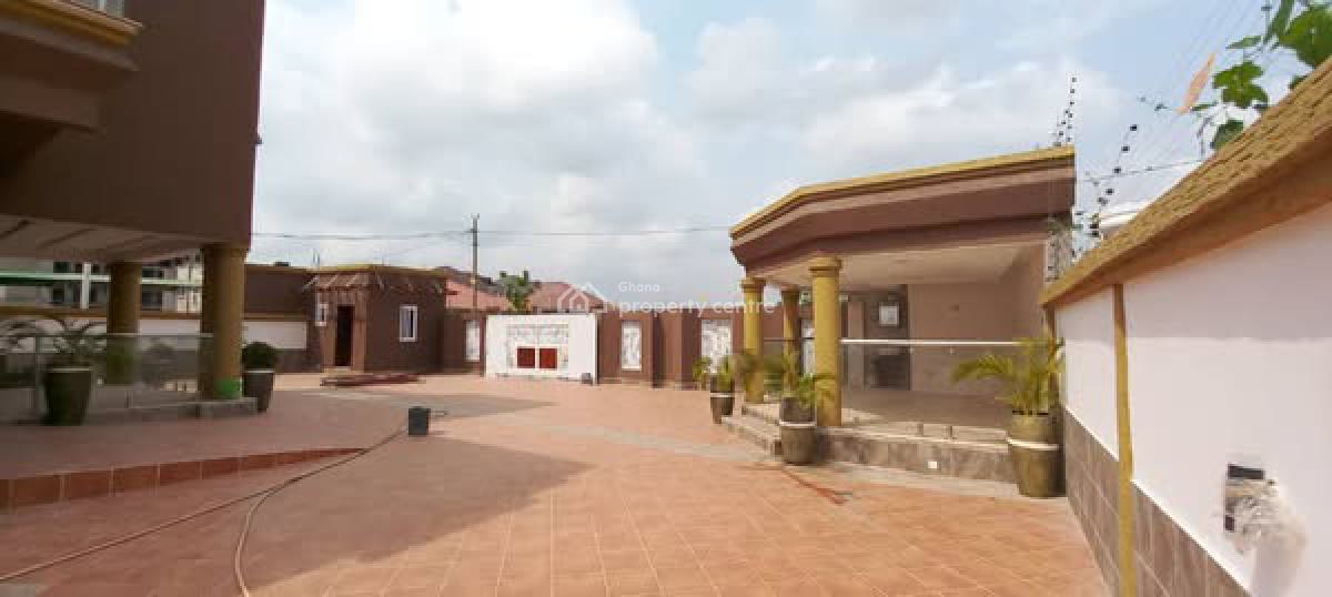 Executive Newly Built 4 Bedroom, Ogbojo, Adenta Municipal, Accra, Townhouse for Sale