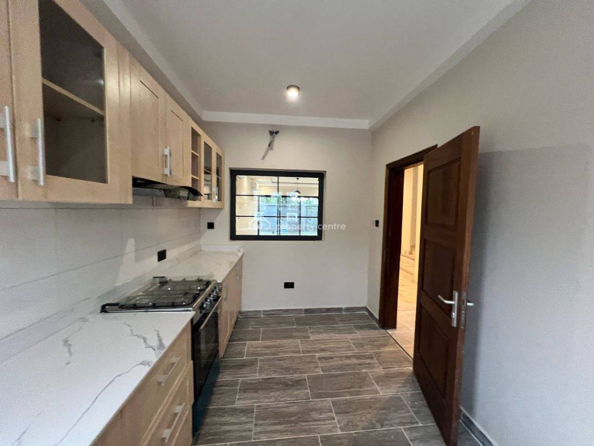 Executive Newly Built 3 Bedroom, Community 4, Tema, Accra, House for Sale
