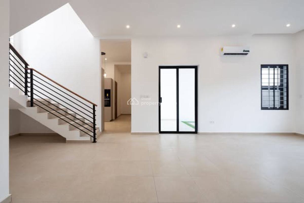 Executive 5 Bedroom, North Legon, Accra, Townhouse for Sale