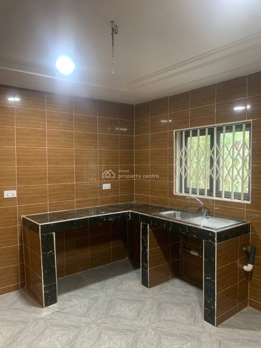 2bedroom Apartment, Aburi, Akuapim South Municipal, Eastern Region, Apartment for Rent