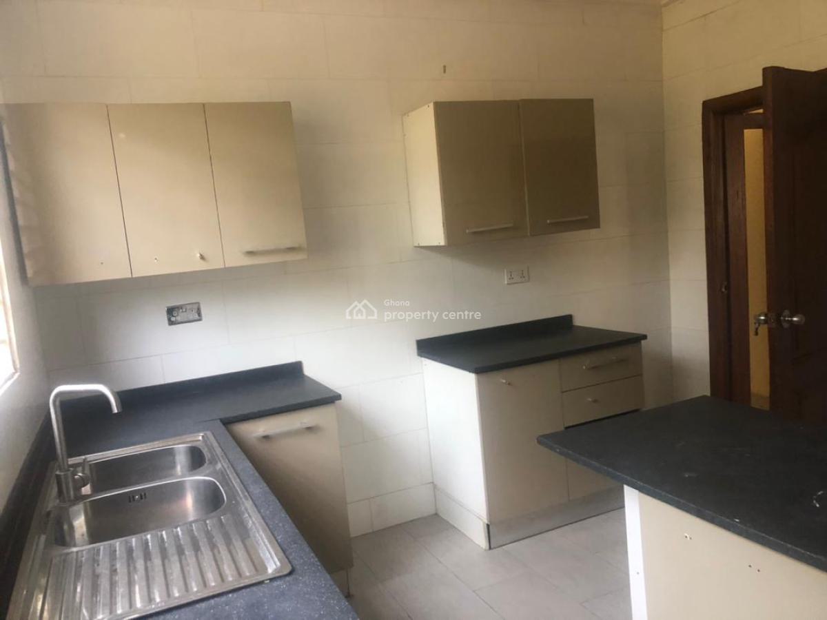 4 Bedrooms at Pokuase Ayawaso, Ayawaso Area, Pokuase (pokoasi), Ga West Municipal, Accra, Detached Duplex for Rent