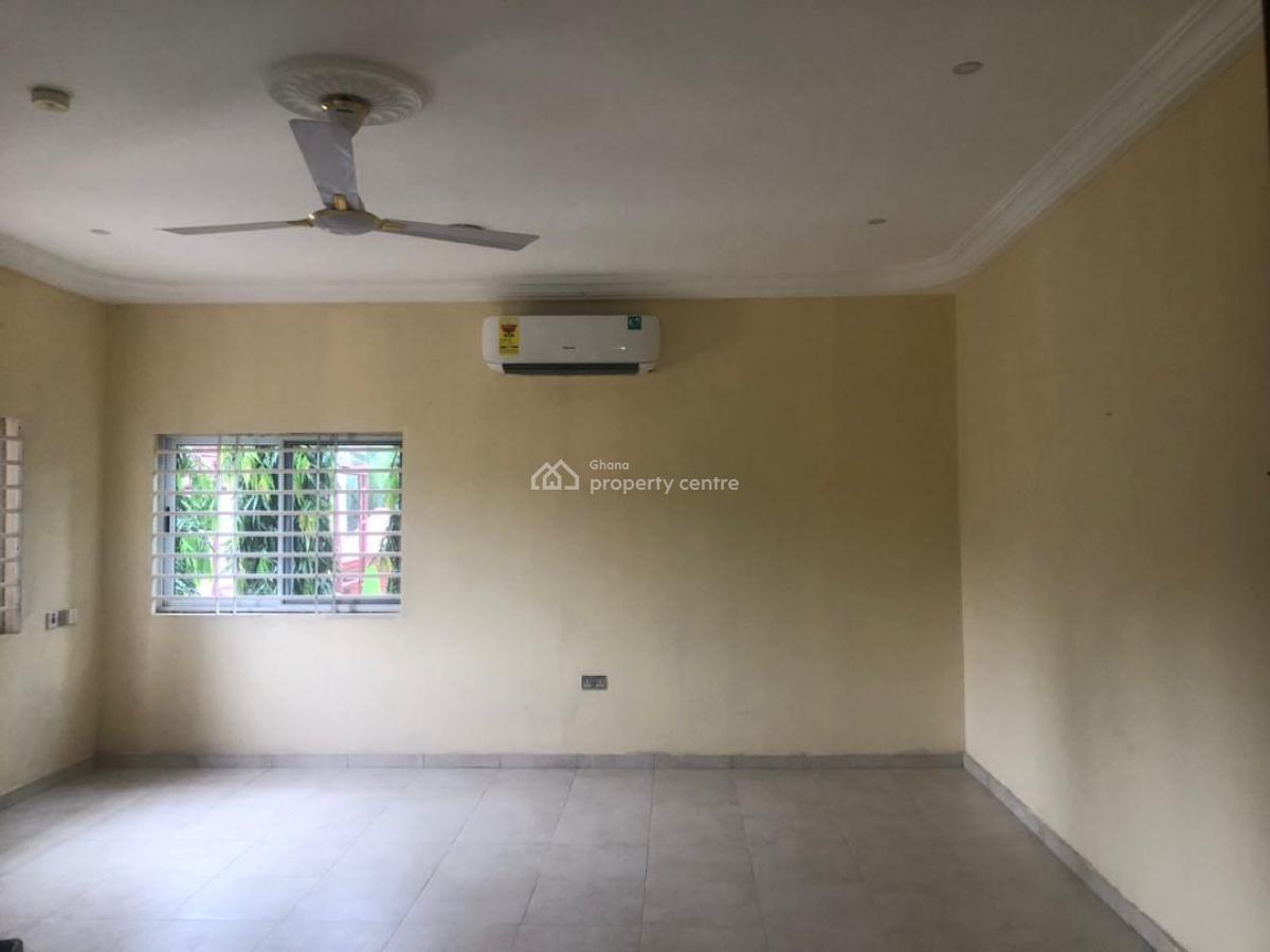 4 Bedrooms at Pokuase Ayawaso, Ayawaso Area, Pokuase (pokoasi), Ga West Municipal, Accra, Detached Duplex for Rent