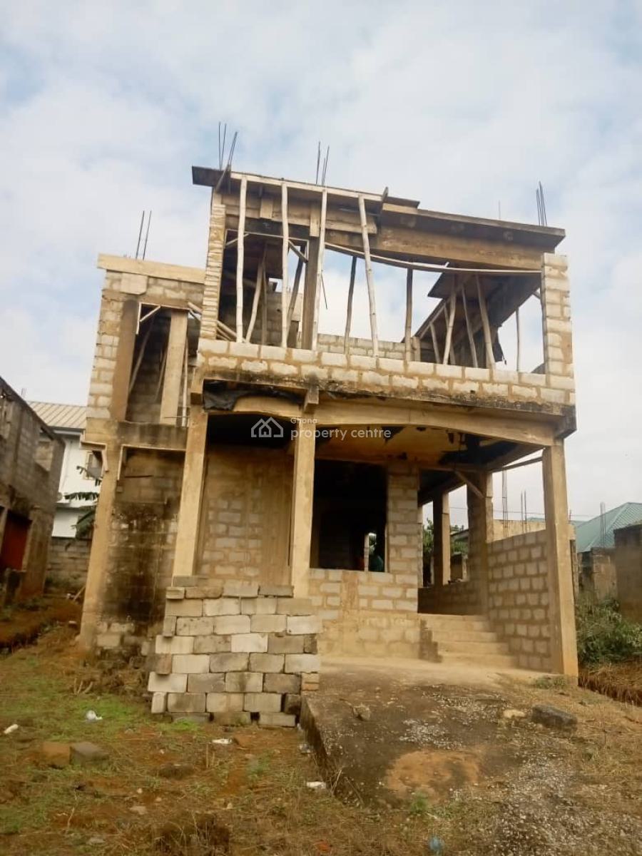 Uncompleted 4 Bedrooms at Acp, Franko Estate Acp, Ga East Municipal, Accra, Detached Duplex for Sale