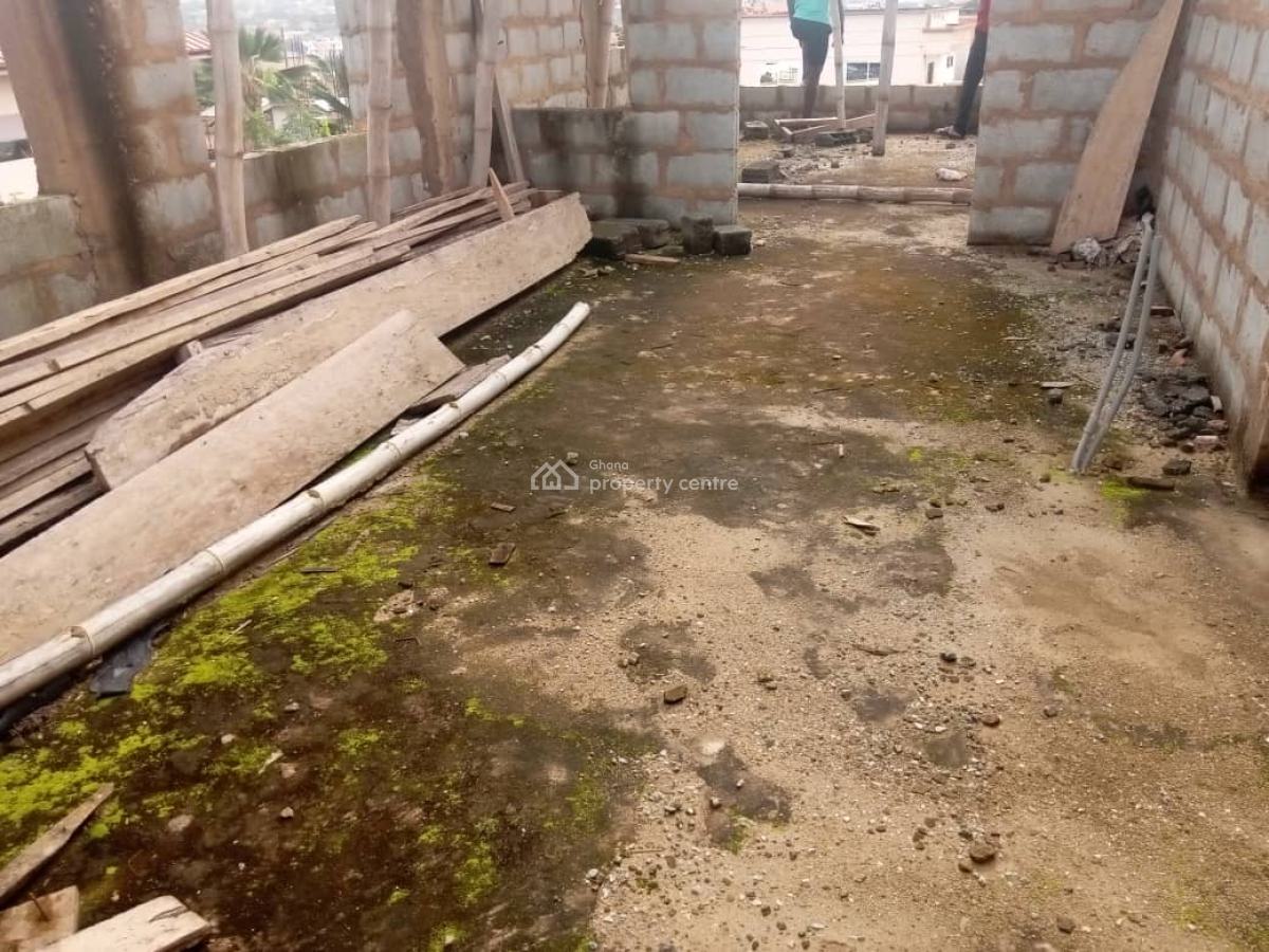 Uncompleted 4 Bedrooms at Acp, Franko Estate Acp, Ga East Municipal, Accra, Detached Duplex for Sale