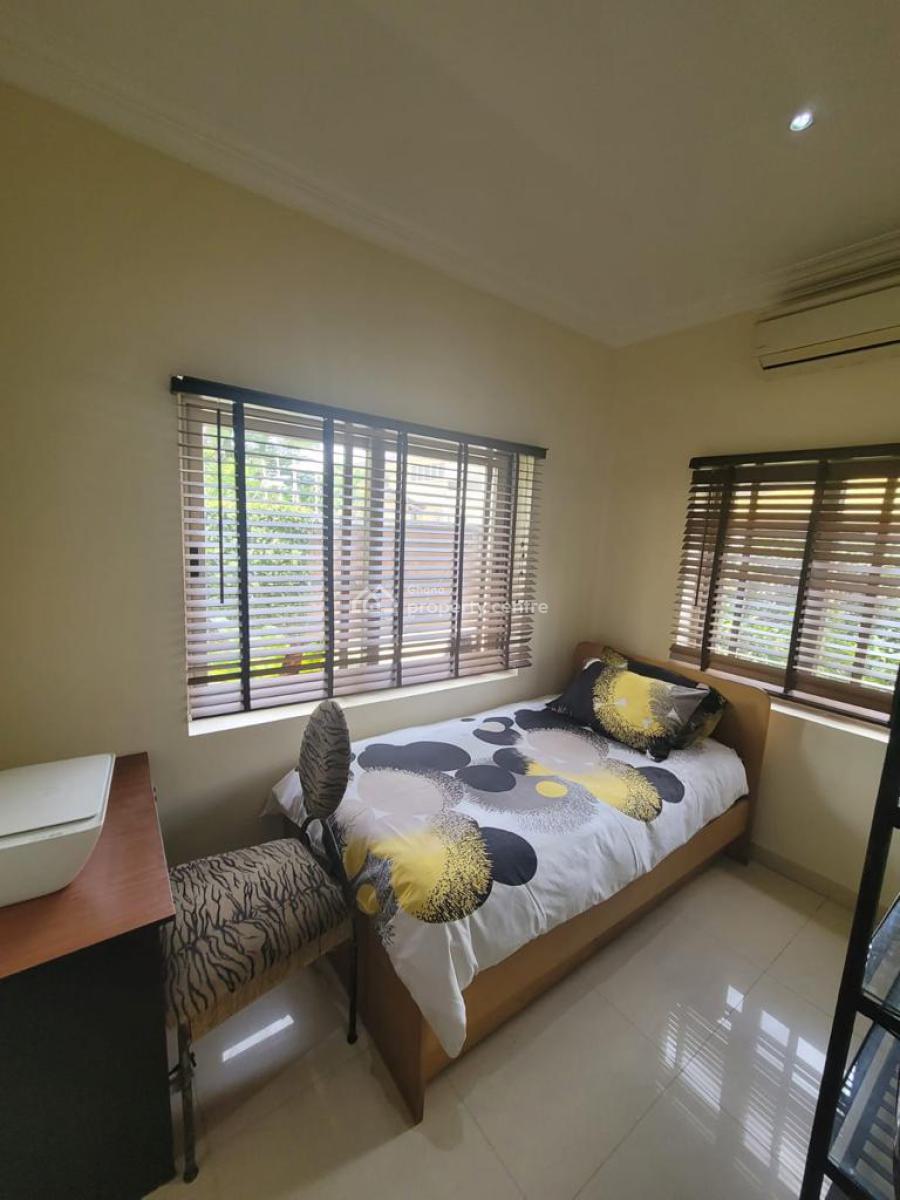 Incredible 3 Bedroom Apartment Available, Osu, Accra, Apartment for Rent