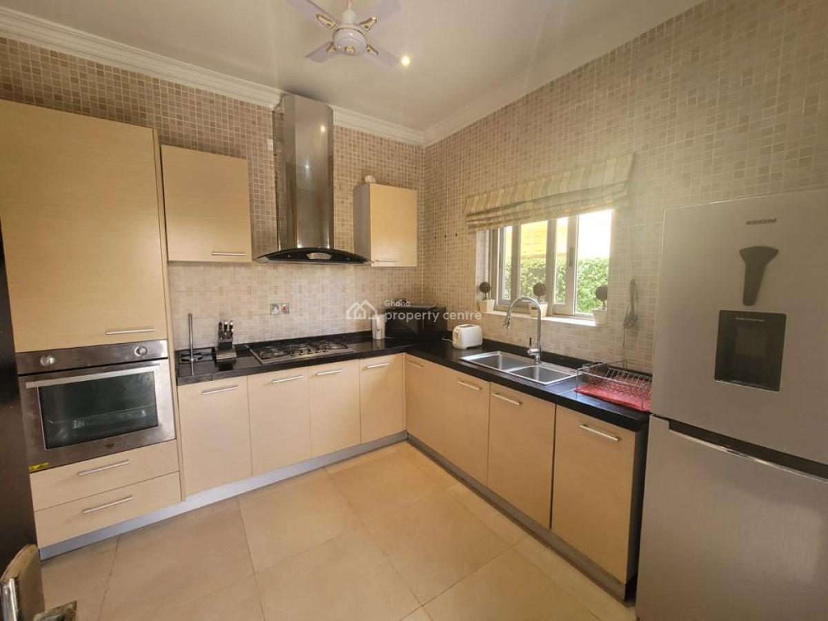 Incredible 3 Bedroom Apartment Available, Osu, Accra, Apartment for Rent