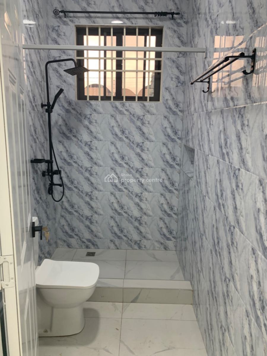 Executive Newly Built Chamber and Hall Self Contained Apartment, Oyarifa Road, Oyibi, Accra, Mini Flat for Rent
