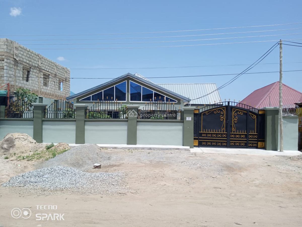 4 Bedroom House, Taabora-israel, Accra Metropolitan, Accra, Detached Duplex for Sale