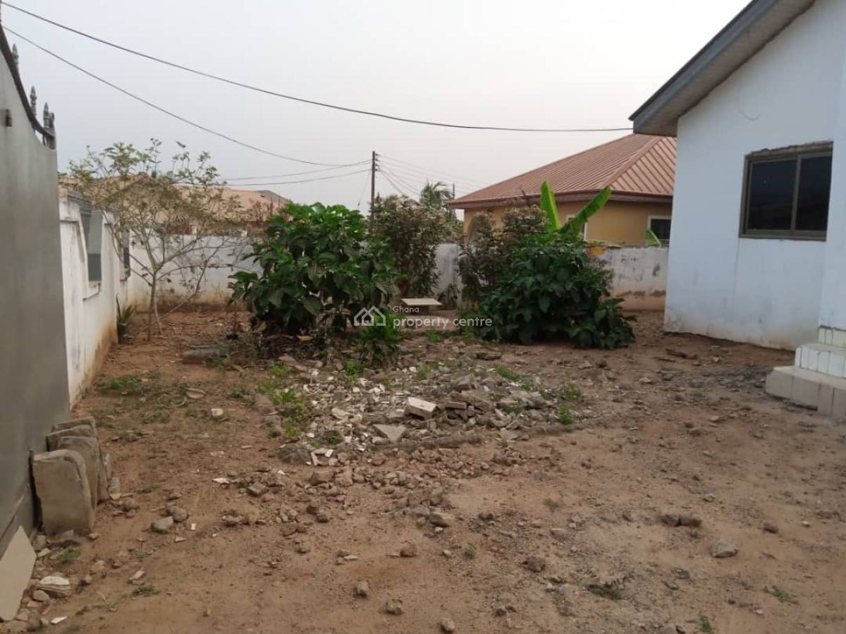 4 Bedroom House, Haatso-bohye, Accra Metropolitan, Accra, Detached Duplex for Sale