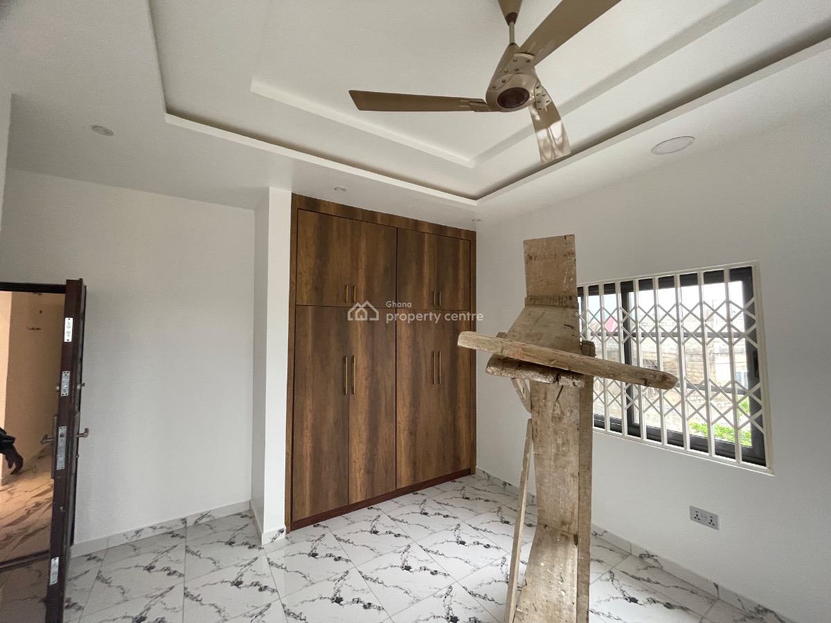 6 Bedroom House, Oyibi Near Valley View University, Accra Metropolitan, Accra, Detached Duplex for Sale