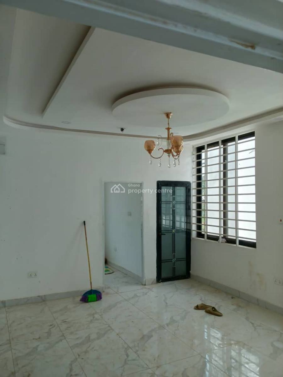 3 Bedroom House, Spintex, Accra Metropolitan, Accra, Detached Duplex for Sale