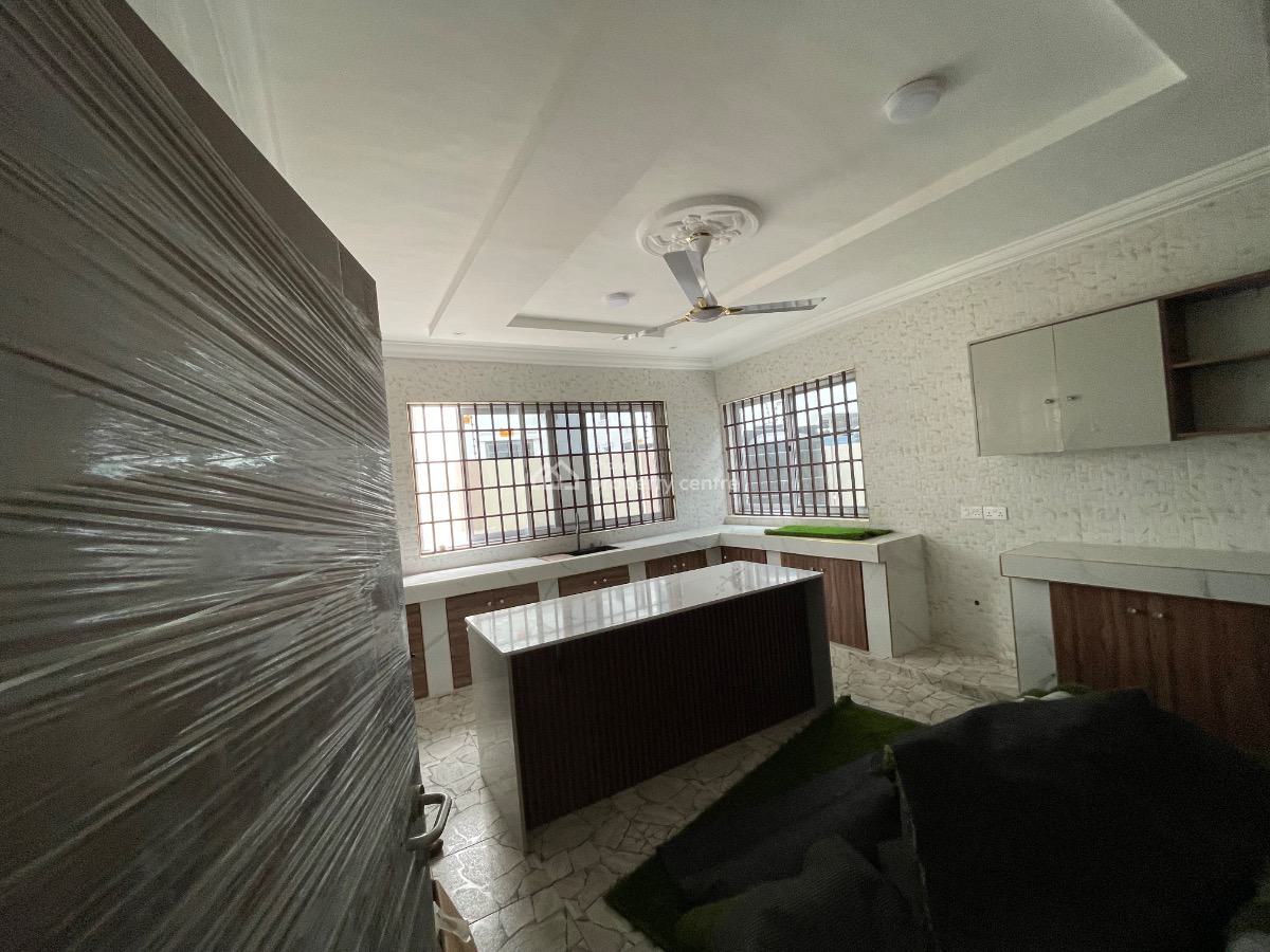 4 Bedroom House, Tema Community 24, Tema, Accra, Detached Duplex for Rent