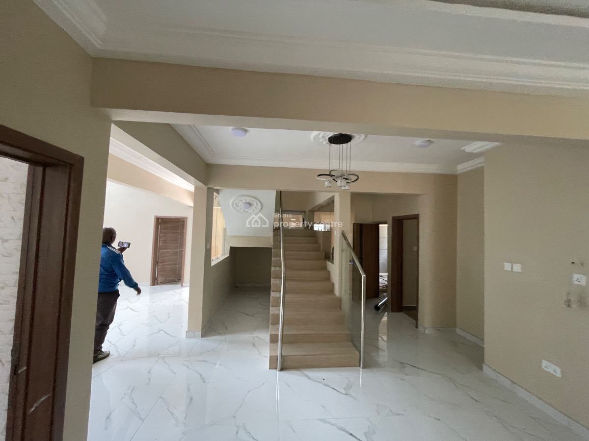 4 Bedroom House, Tema Community 24, Tema, Accra, Detached Duplex for Rent