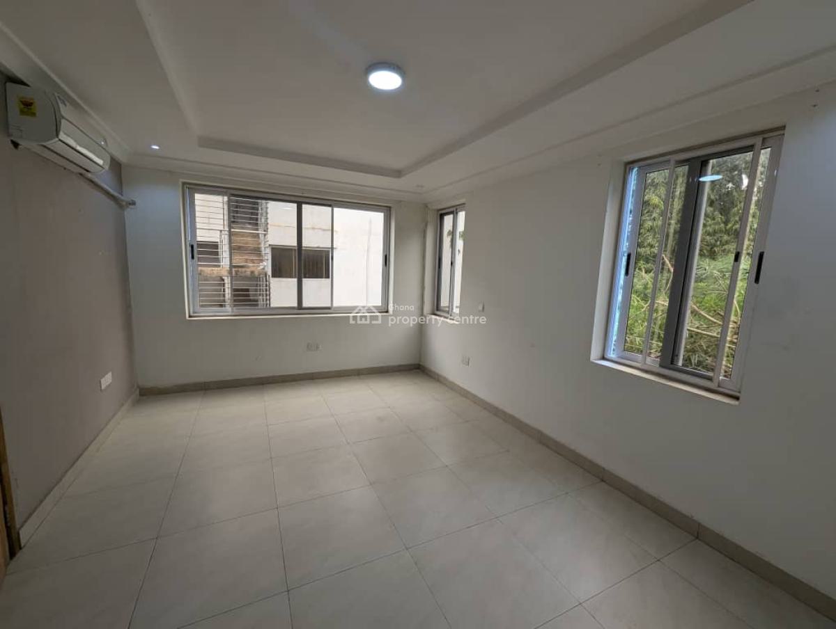 3 Bedrooms at Tesano, Around Mizpah School, Tesano, Accra, Detached Duplex for Rent