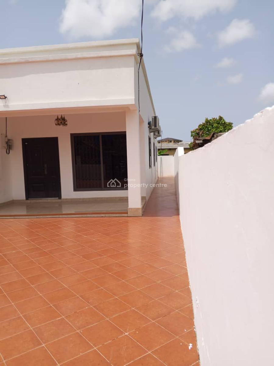 3 Bedroom House, Spintex Community 17, Accra Metropolitan, Accra, Detached Bungalow for Sale